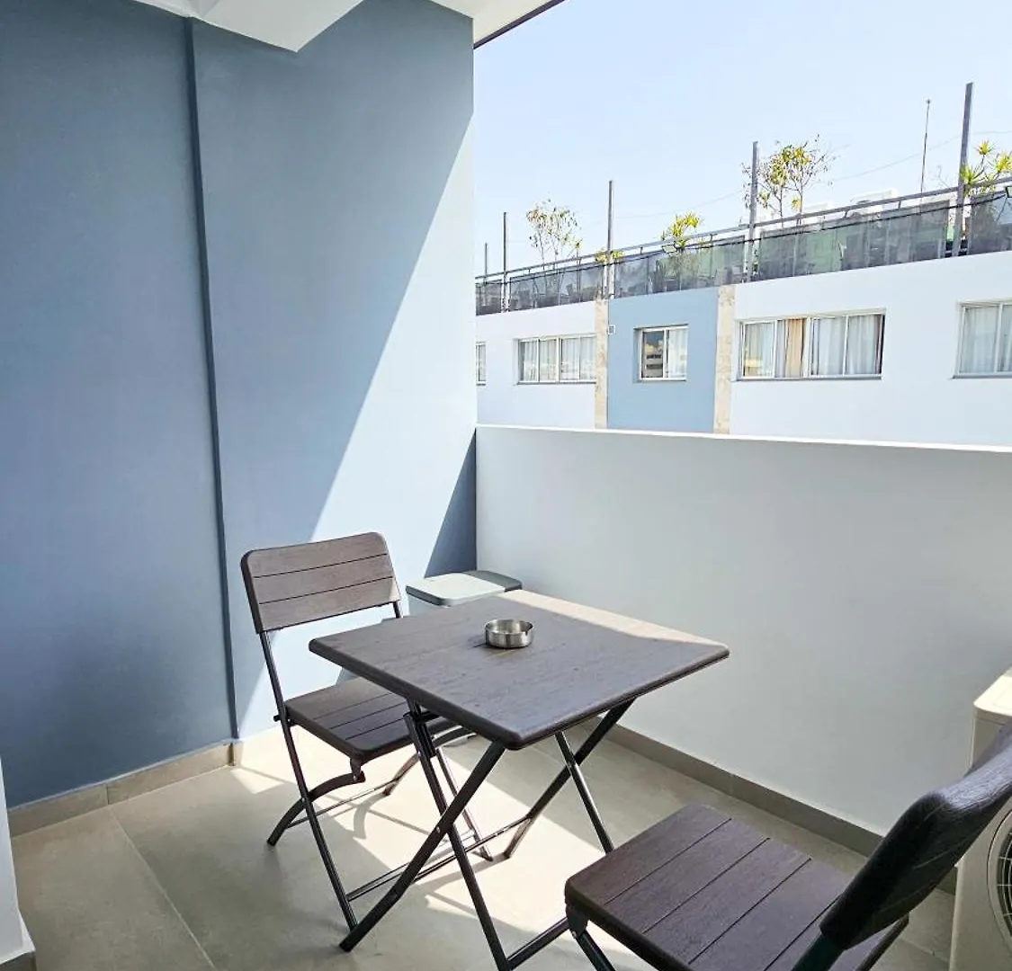 Sealife Citycenter Residences Larnaca Apartment