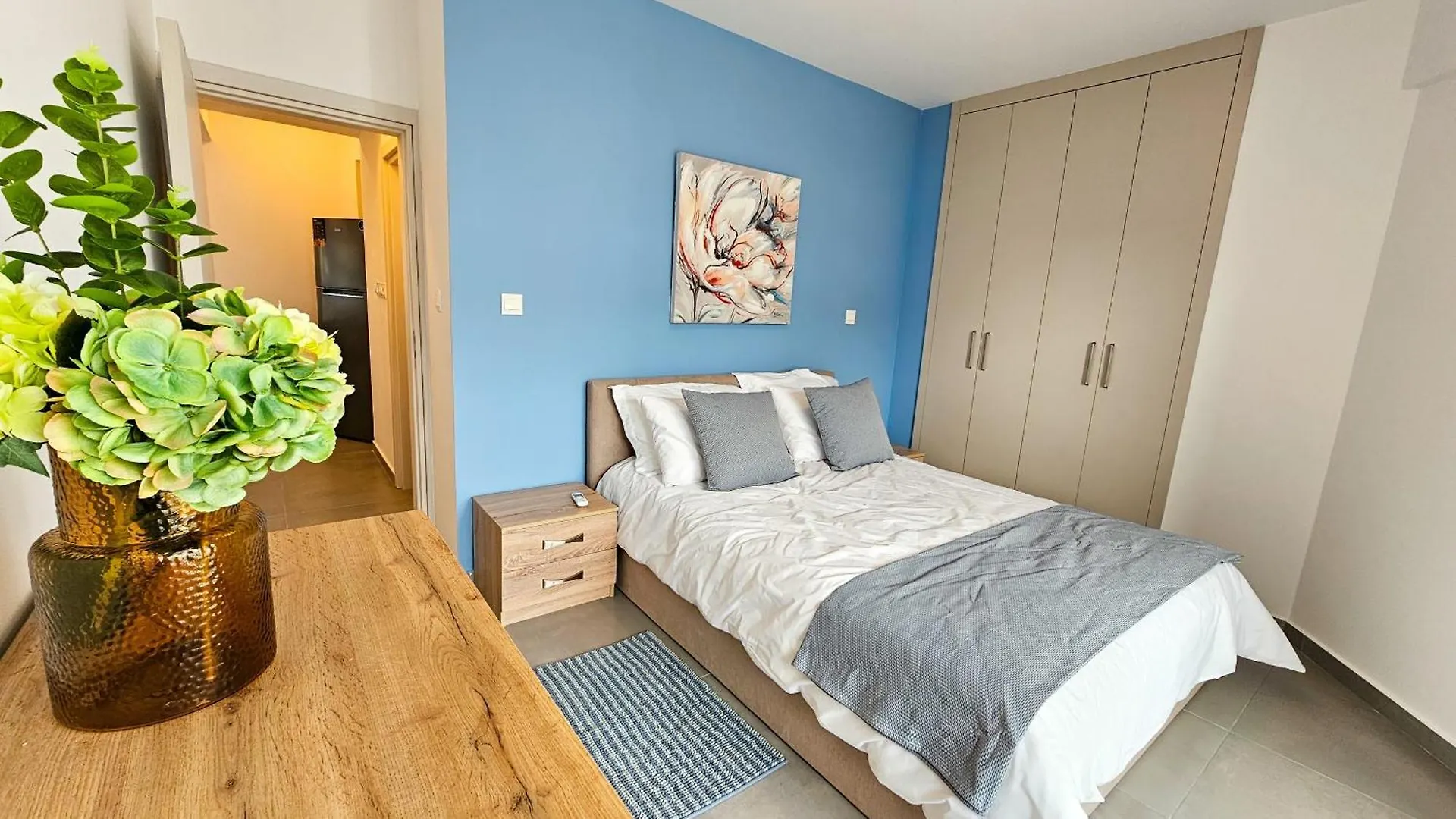 Sealife Citycenter Residences Larnaca Apartment