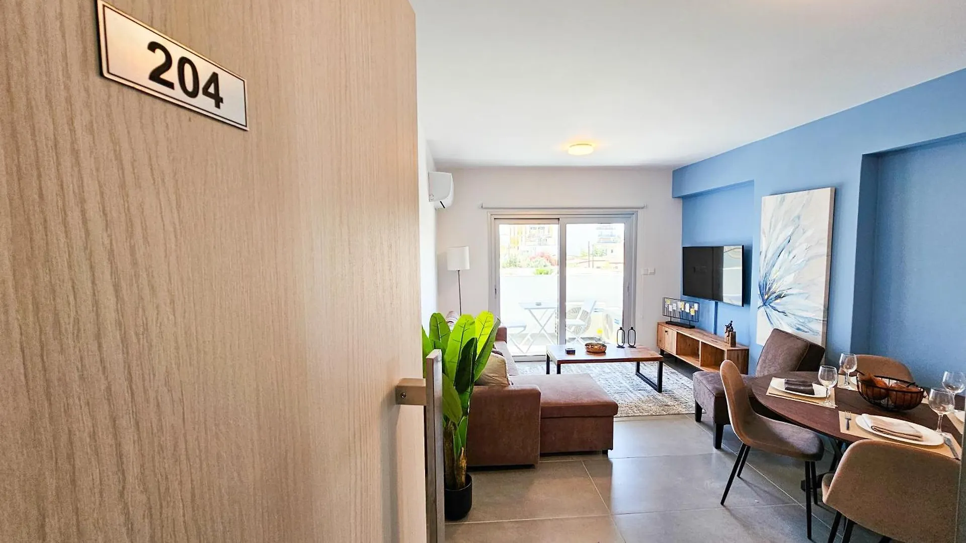 Sealife Citycenter Residences Larnaca Apartment