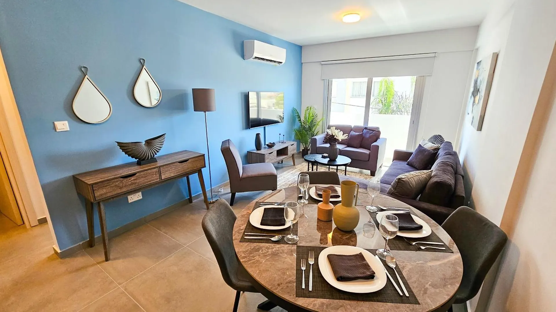 Sealife Citycenter Residences Larnaca Apartment